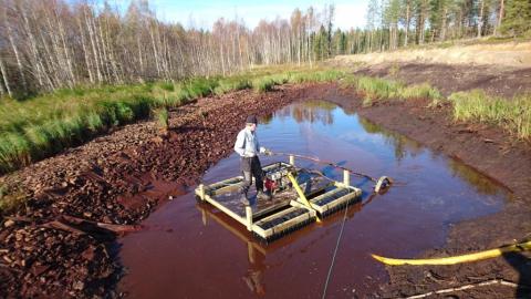 LIetekertymää oli altaan pohjalla noin puoli metriä
